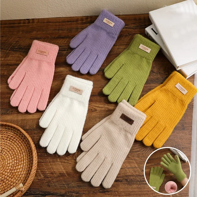 Fashion Winter Warm Gloves Women Korean Touch Screen Gloves Finger Holes Fashion Solid Color Knitted Gloves Inner Plush Mittens