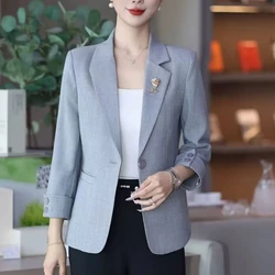 2026 New Autumn Korean Slim Retro Solid Small Suit Jacket Female Office Lady Single Breasted Blazer Casual Women Suit Coat 4XL