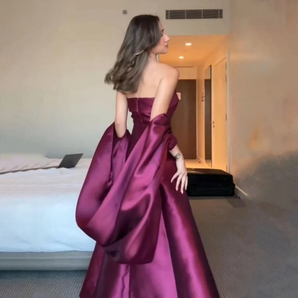 Maßgeschneidertes exquisites Abendkleid mit Reißverschluss, bezauberndes Meerjungfrau-Abschlussballkleid, sexy Partykleid mit U-Boot-Ausschnitt und Rüschen