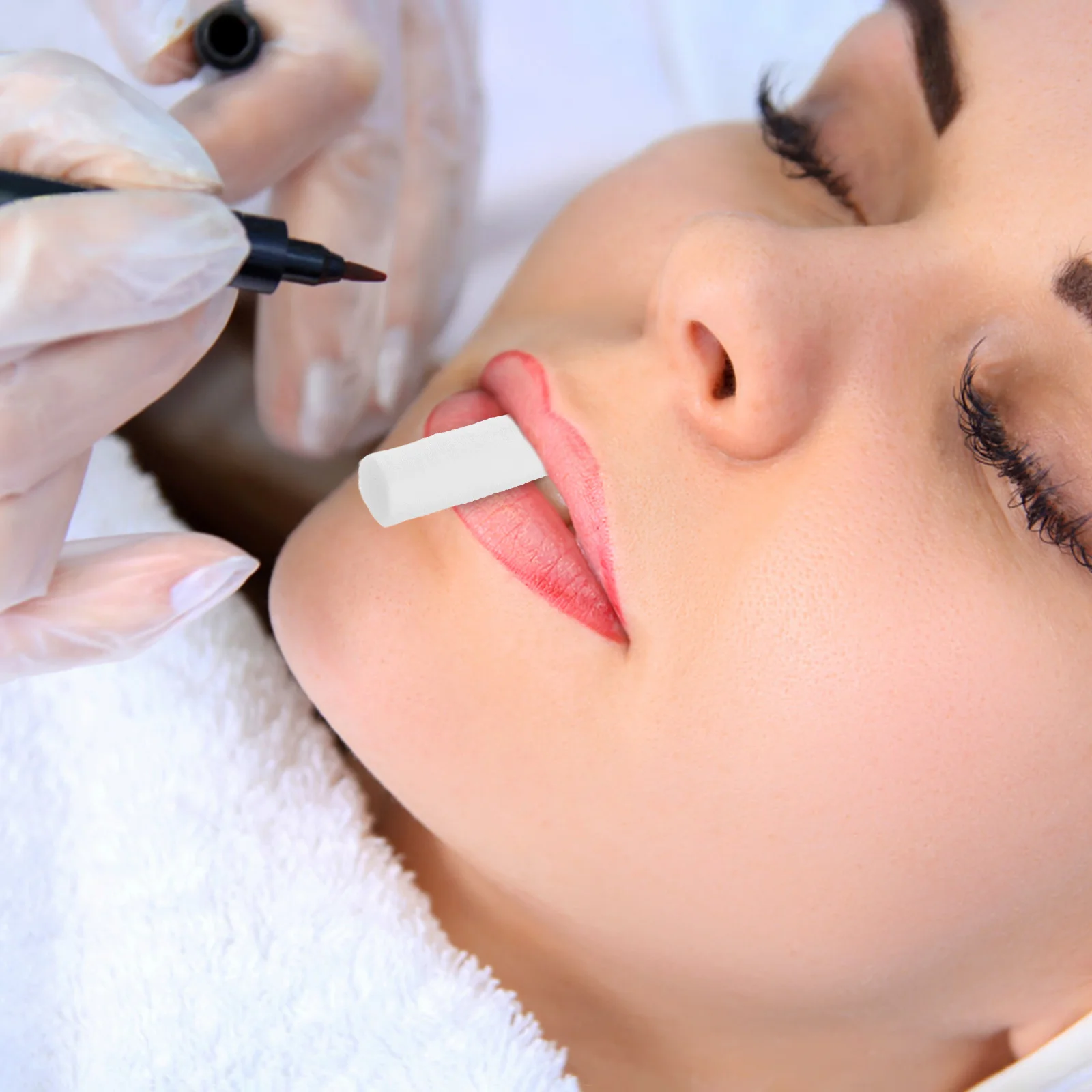 

100Pcs Cotton Lip Tattoo Stretching Stick Portable Convenience for Precise Application Singleuse Safety for Client Health