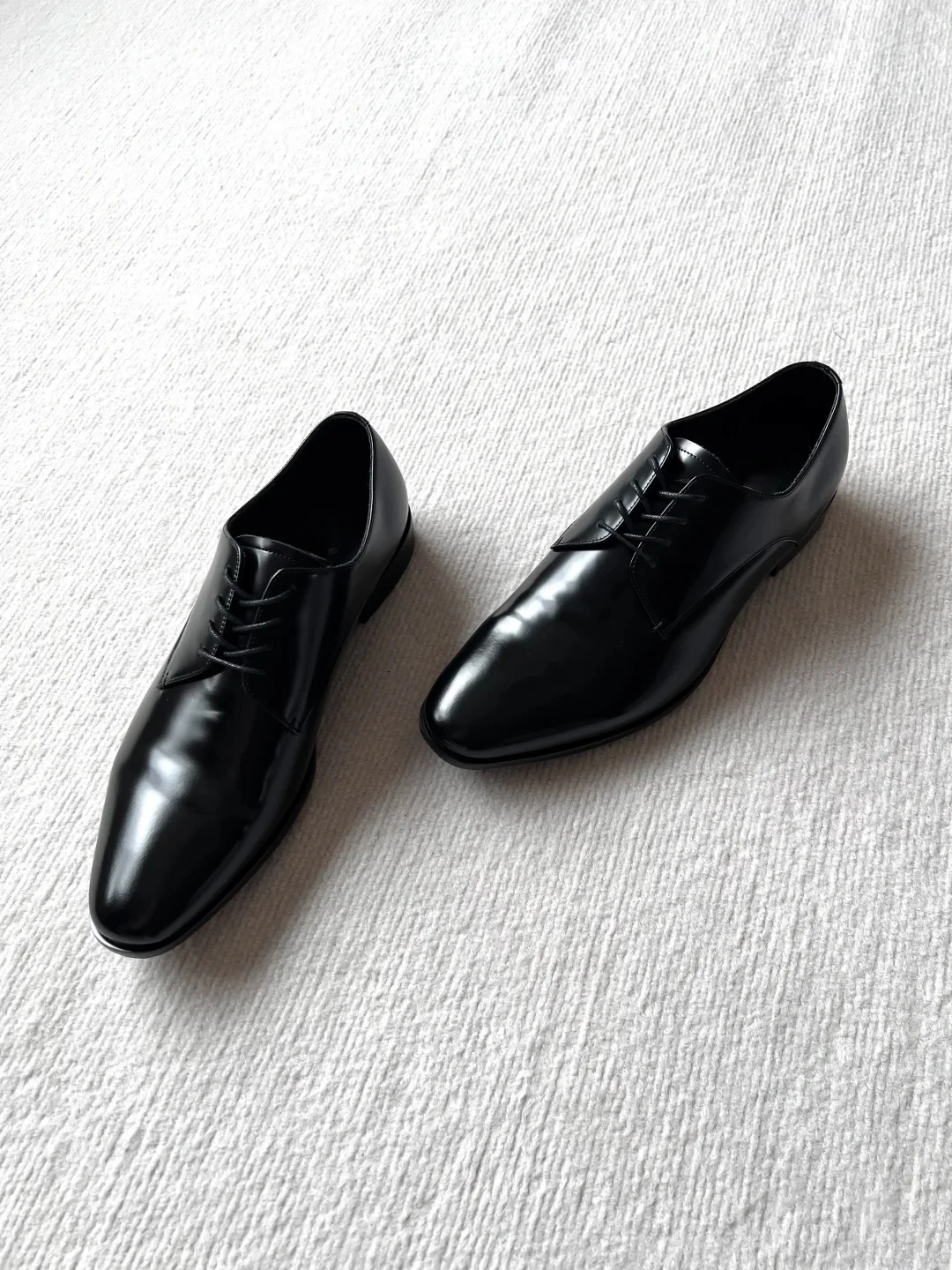 zapatos-de-cuero-negros-de-punta-fina-para-hombre-con-suela-gruesa-y-aumento-de-altura-estilo-cleanfit-formales-para