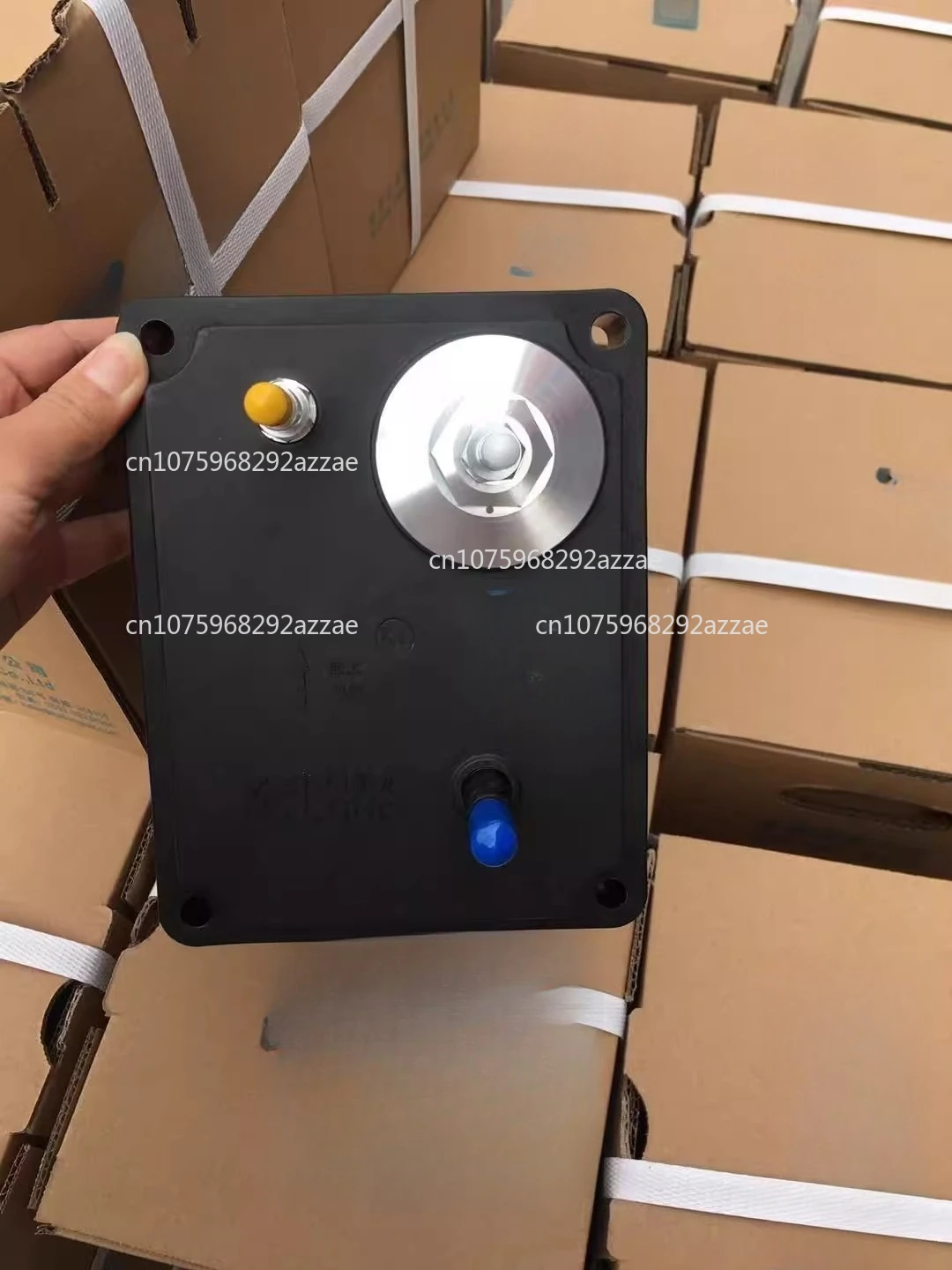 

Оригинальный насос мочевины, электрический газовый привод с квадратной головкой, двойной круглый 12V4