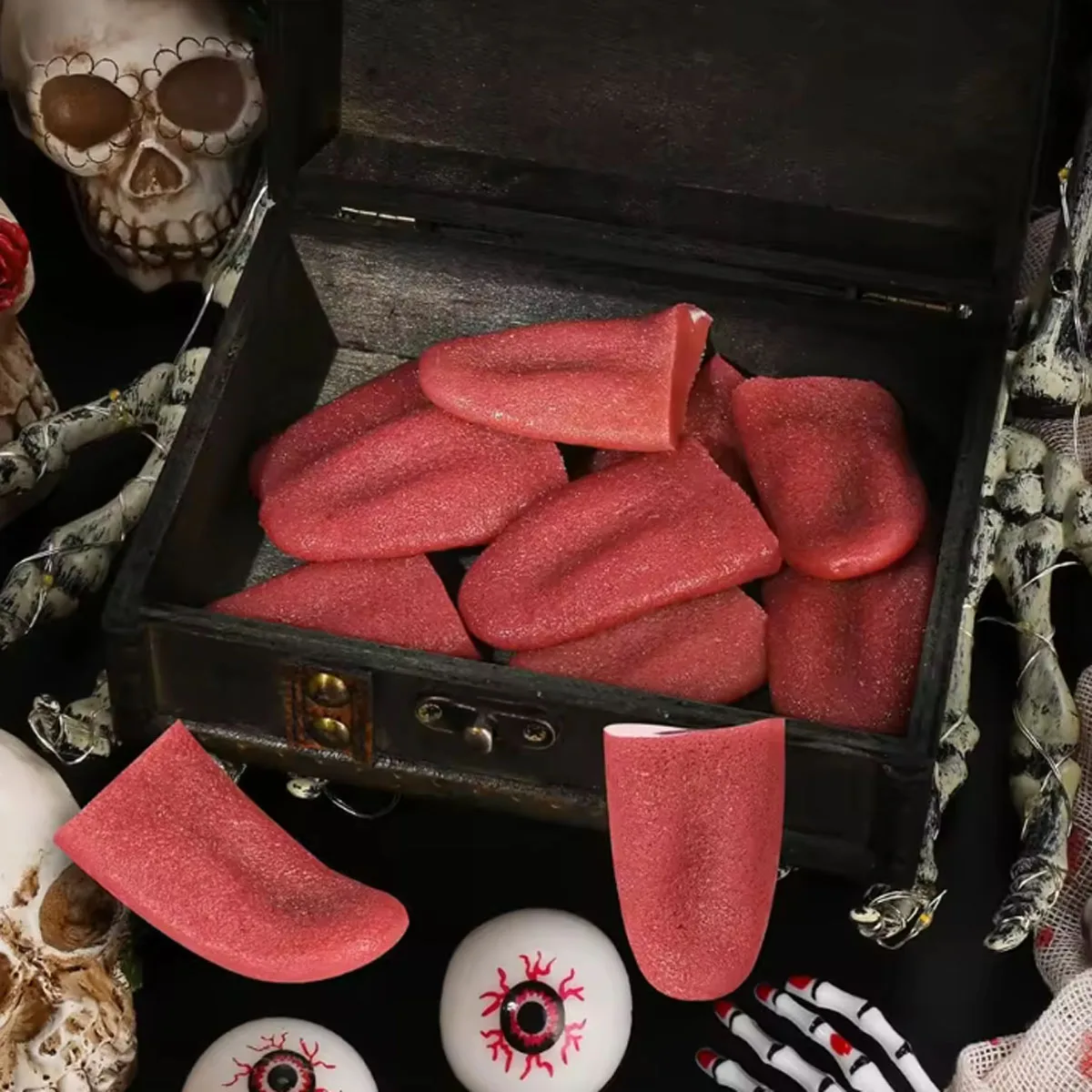 

1PC-Halloween Fake Tongue Realistic False Tongue Horrible Stretchable Tongue Prop Halloween Magic Trick Accessories