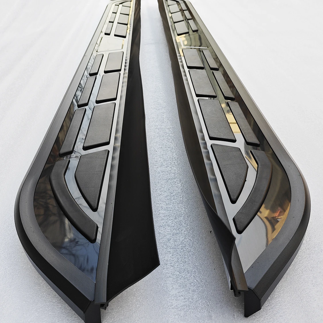Premium Aluminum Car Foot Pedals Side Steps Nerf Bars for Geely Monjaro 2023-2026, No Drilling Needed, Anti-Slip