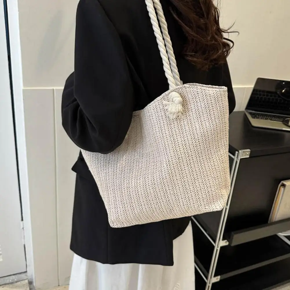 

Women Straw Shoulder Bag Large Capacity Tote Bag Zipper Closure Casual Beach Bag for Daily Outings Travel Vacation Work