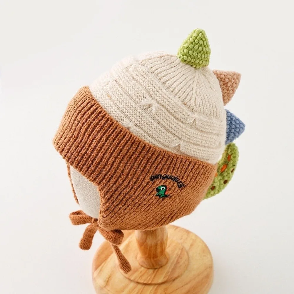 Knit Fabric Knit Earflap Hat Thick Warm Lining Earflap Design Windproof Winter Cap Windproof Material Pull-On Style