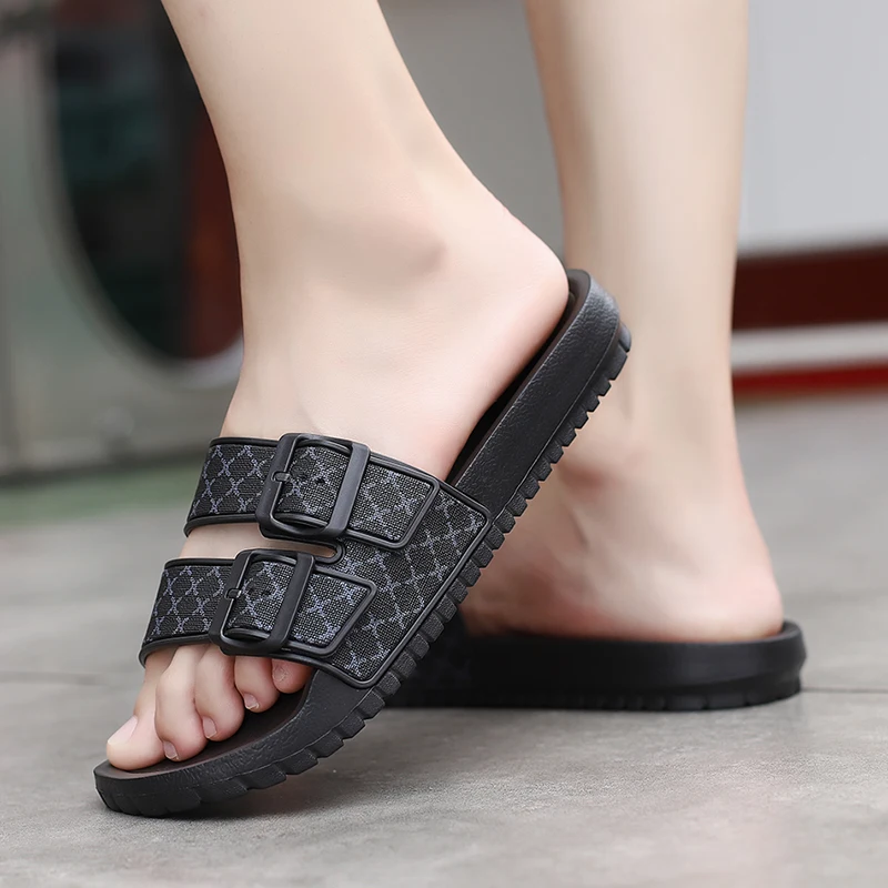 Summer Fashion Men Slippers Comfort Mens Sandals Non-slip Indoor Home Bathroom Slides Garden Shoes Outdoor Beach Casual Shoes