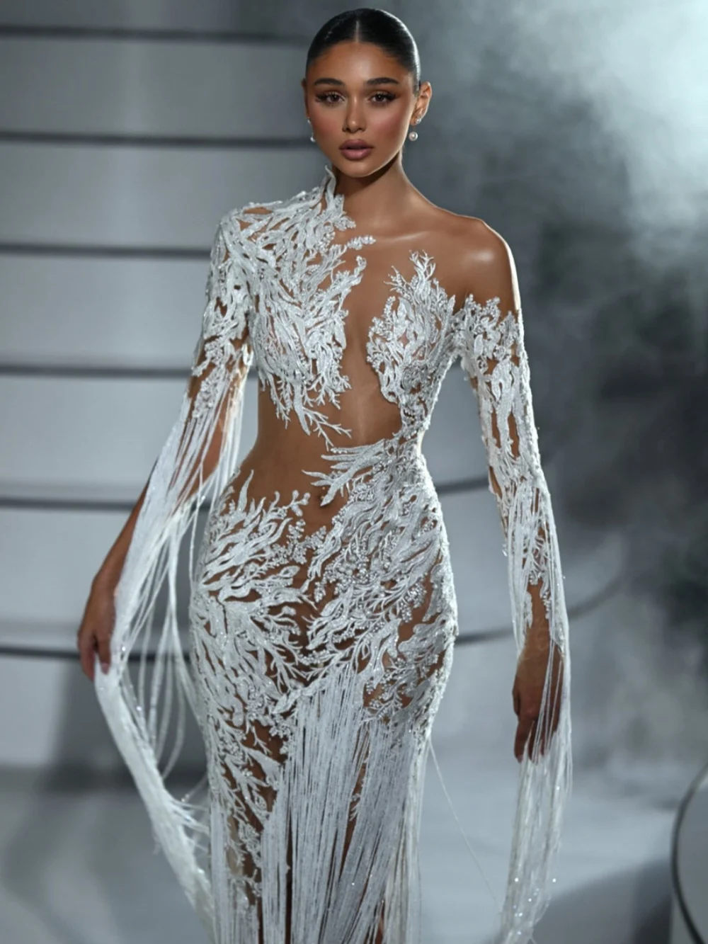 New Arrival White Beaded Wedding Dress Opulent Tassel Lace Appliques Bridal Gown Customized Stylish Long Dresses For Bride