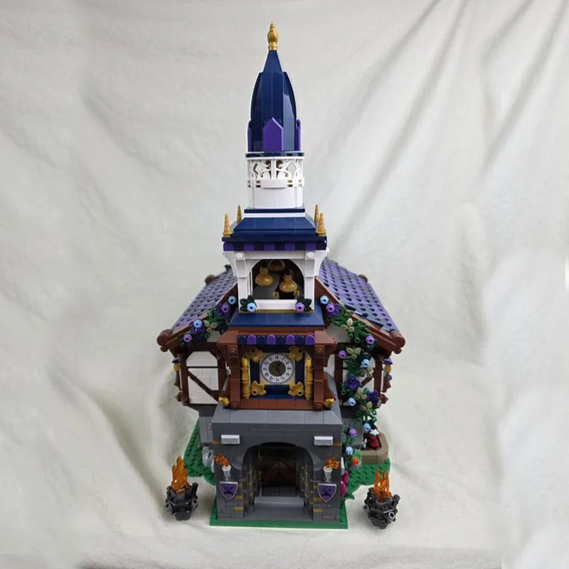 MOC German wooden structure town hall / town hall street view modular building creative assembly building blocks toy gift