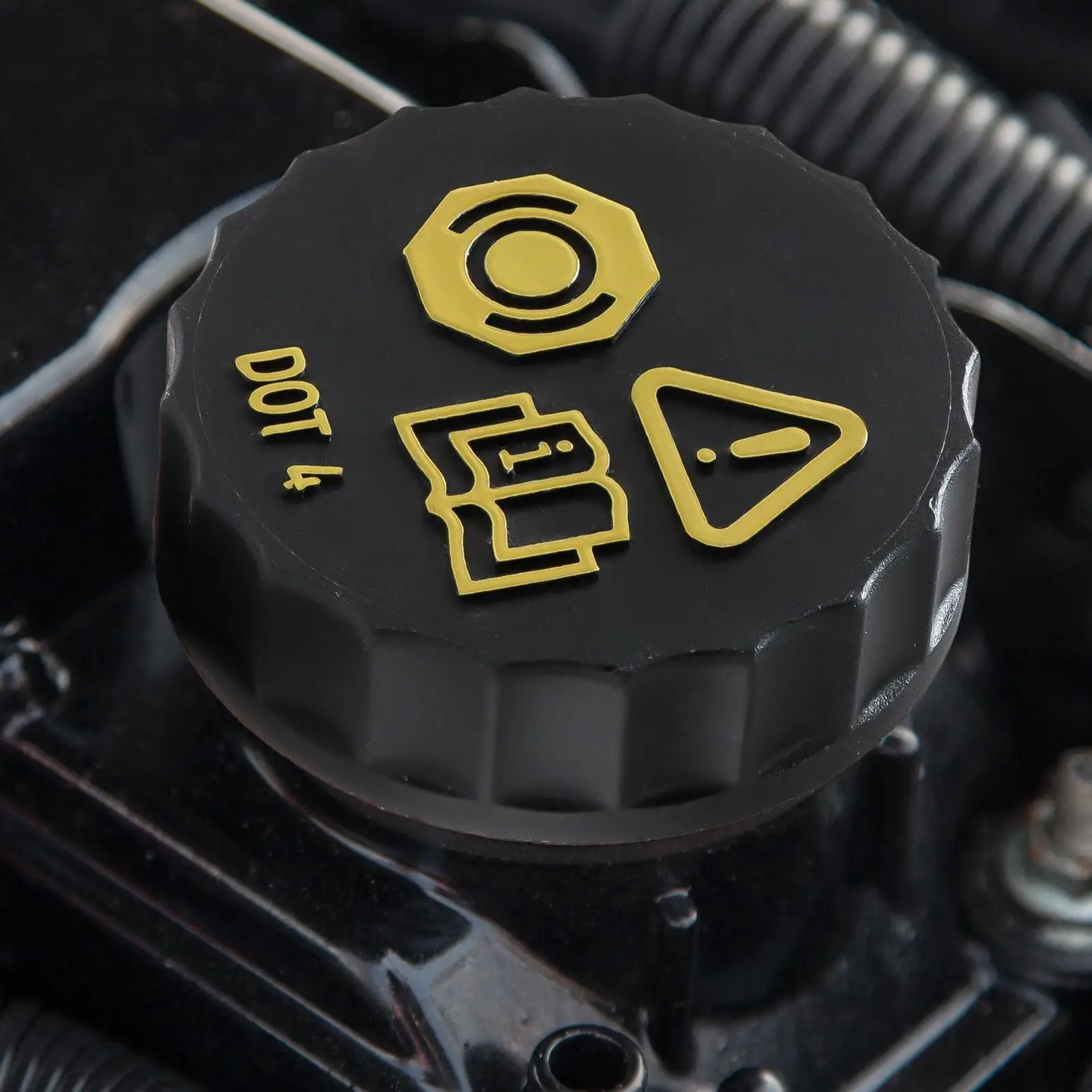 1PC Double Layer Brake Fluid Reservoir Caps Universal Dust Proof Cover Car Motorcycle Truck Automotive Brake System Protection