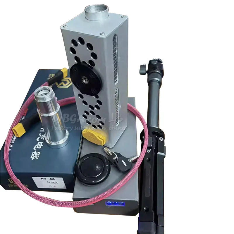 260Wレーザー障害物除去装置、カスタマイズ可能な集束レンズ、三脚マウント、空中アリの巣/農業支援害虫駆除/作物用