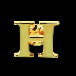 Copper material letter H brooch fashionable men's suit coat lapel pin women's hat backpack badge