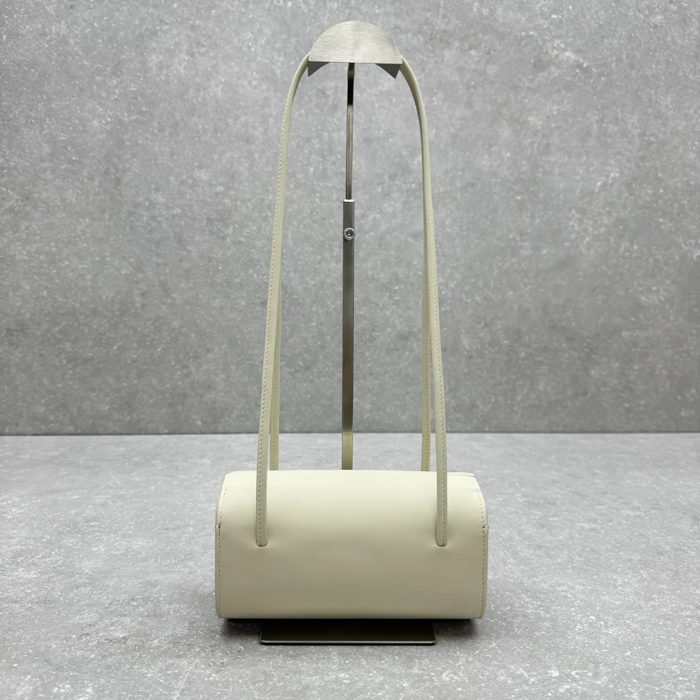 

2025 women top quality Leather crossbody bag, shoulder bag, handbag, tofu-shaped bag, matte cowhide bag
