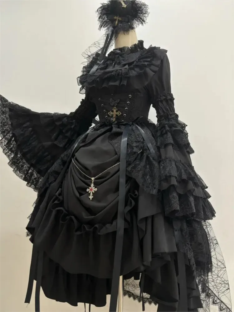 

Dark Gothic style girl sleeved shirt super gorgeous waist belt lift suit dress