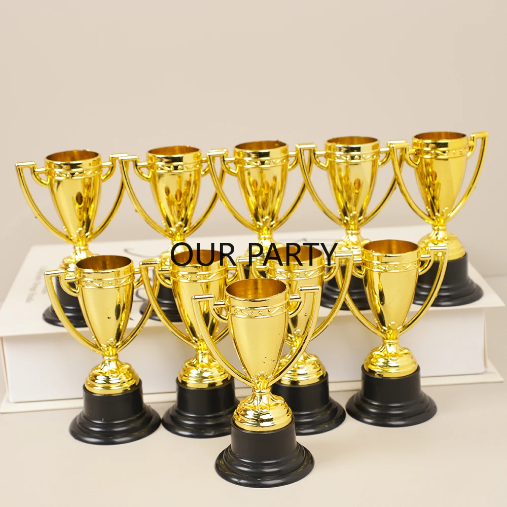 10Pcs Plastic Gold Winners Trophy Sports Game Prize Cup Toy for Kids Birthday Party Favors Pinata Fillers Kindergarten Rewards