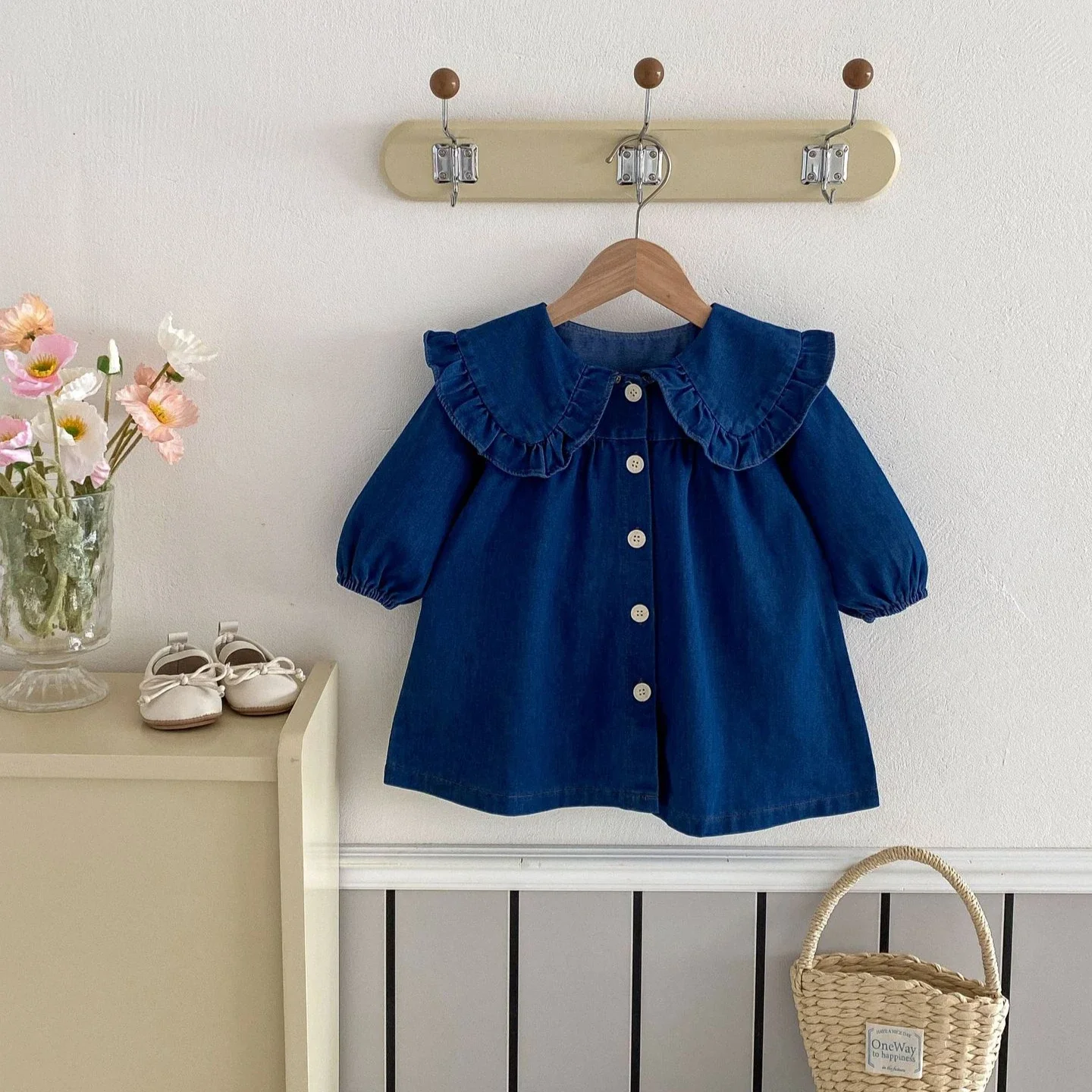 2025 Spring New in Infant Newborn Girls Solid Color Denim Peter Pan Collar Outfits , Toddler Kids Jumpsuits Baby Cute Bodysuits