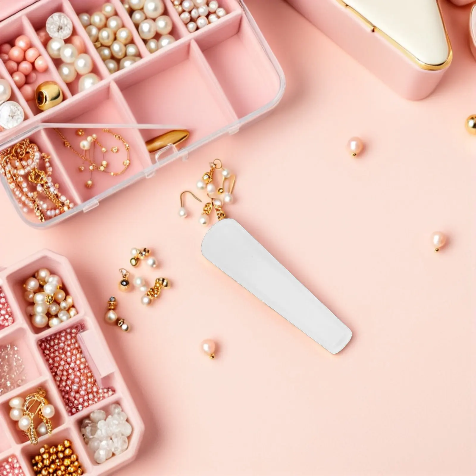 

12Pcs Yarn Cone Winder - Plastic Spools Conical Tube for Embroidery Thread Reels Wool Winding DIY Knitting Sewing Organization