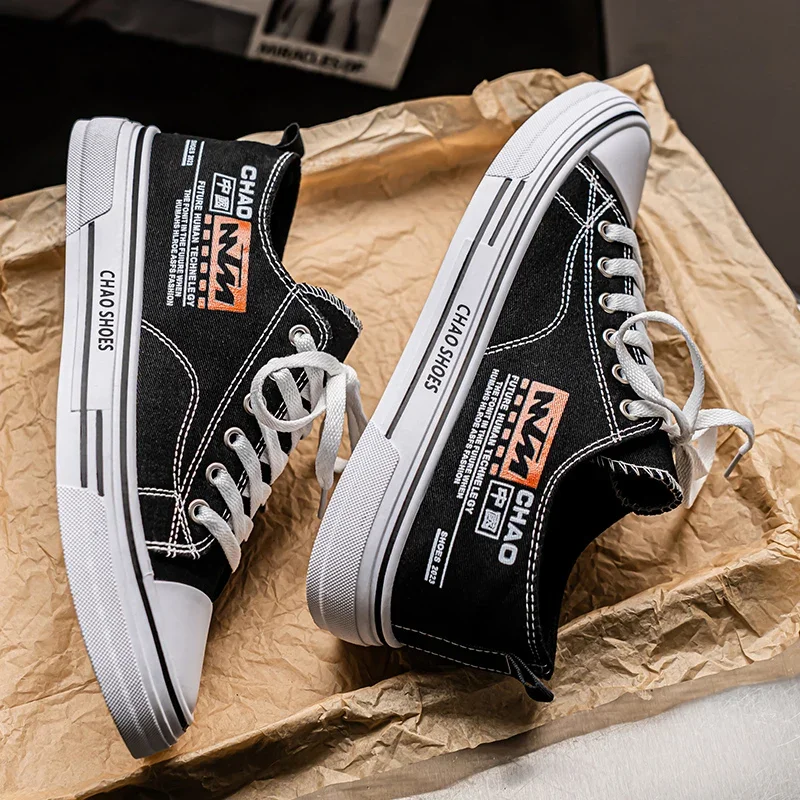 남성 스포츠 신발 가을 신상 통기성 좋은 캔버스 캐주얼 신발 편안한 남성용 운동화 가벼운 테니스 트렌드 스케이트 스니커즈