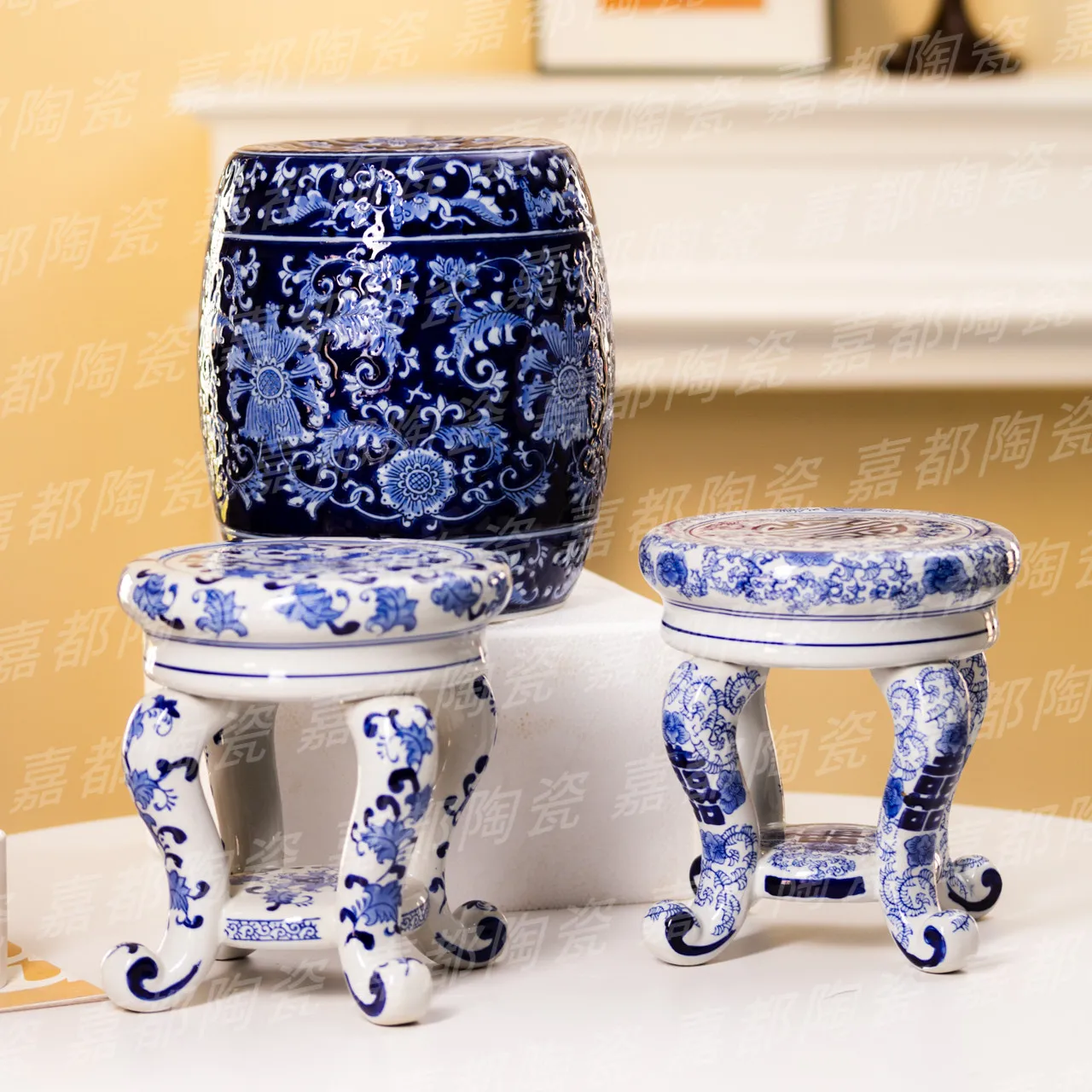 white Blue and porcelain drum-shaped ceramic stool, Chinese classical patterned decorative piece, suitable for living rooms and