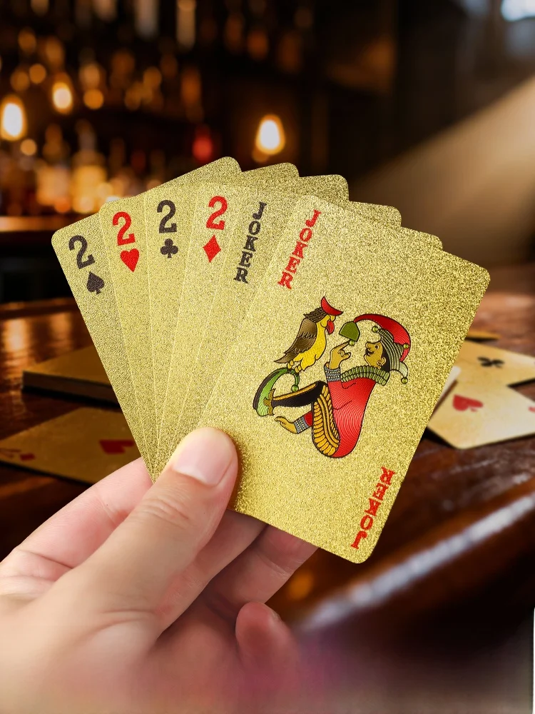 cartas-de-poker-de-plastico-pvc-impermeaveis-especiais-douradas-lavaveis-profissionais-marca-tuffman