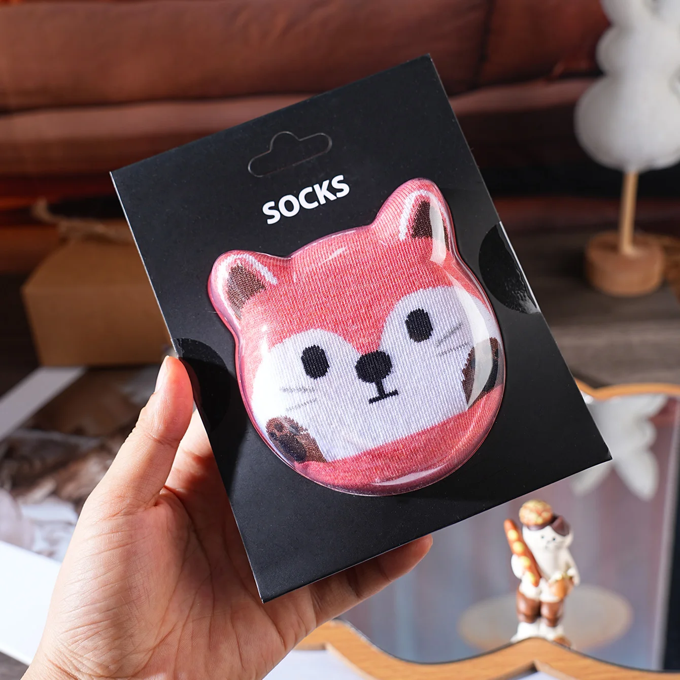 1 pair of unisex short socks with a novel and interesting animal fox design, gift box socks, creative socks, fashionable and trendy style, comfortable and breathable, suitable for parties, casual wear, Valentine's Day, Halloween, birthdays, Christmas, New Year, Thanksgiving, autumn and winter, all-season style, creative gift box