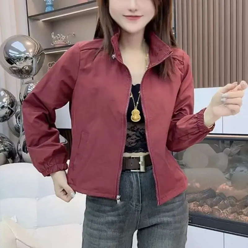 

New Windbreaker Coat Ladies Spring Autumn 2026 Short Jacket Women Simple Commuter Outwear Stand-UP Collar Loose Outcoat Tide Top