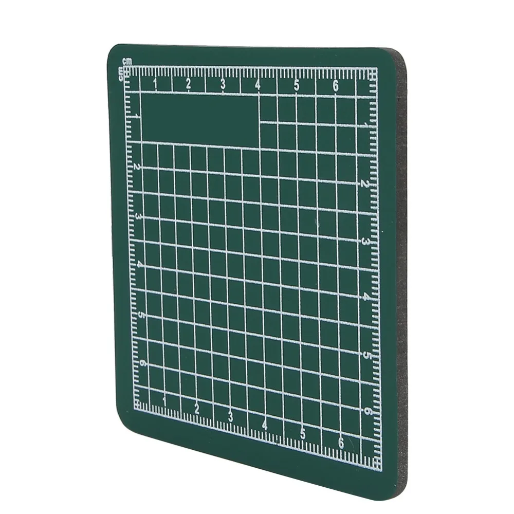 2pcs Anti Slip 8x8cm Cutting Mat Thin Flexible Mini Cutting Pad Square Double Sided Craft Cutting Mat Paper Trimming