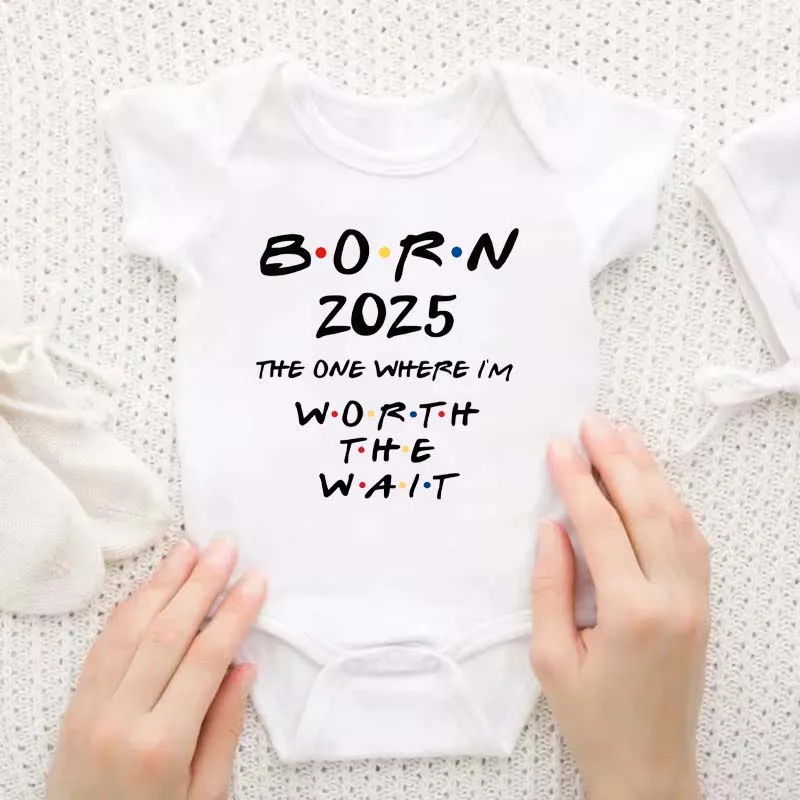 Pregnancy Announcement Born in 2025 Baby Bodysuit Baby Coming Soon Gift Newborn Baby Romper Baby Pregnancy Reveal Clothes