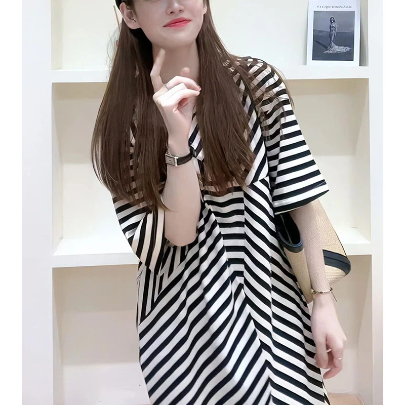 Estate autunno Y2K Stripe Fashion Print Dress donna manica corta coreano semplice Casual Vestidos De Fiesta Design allentato Robe Femme