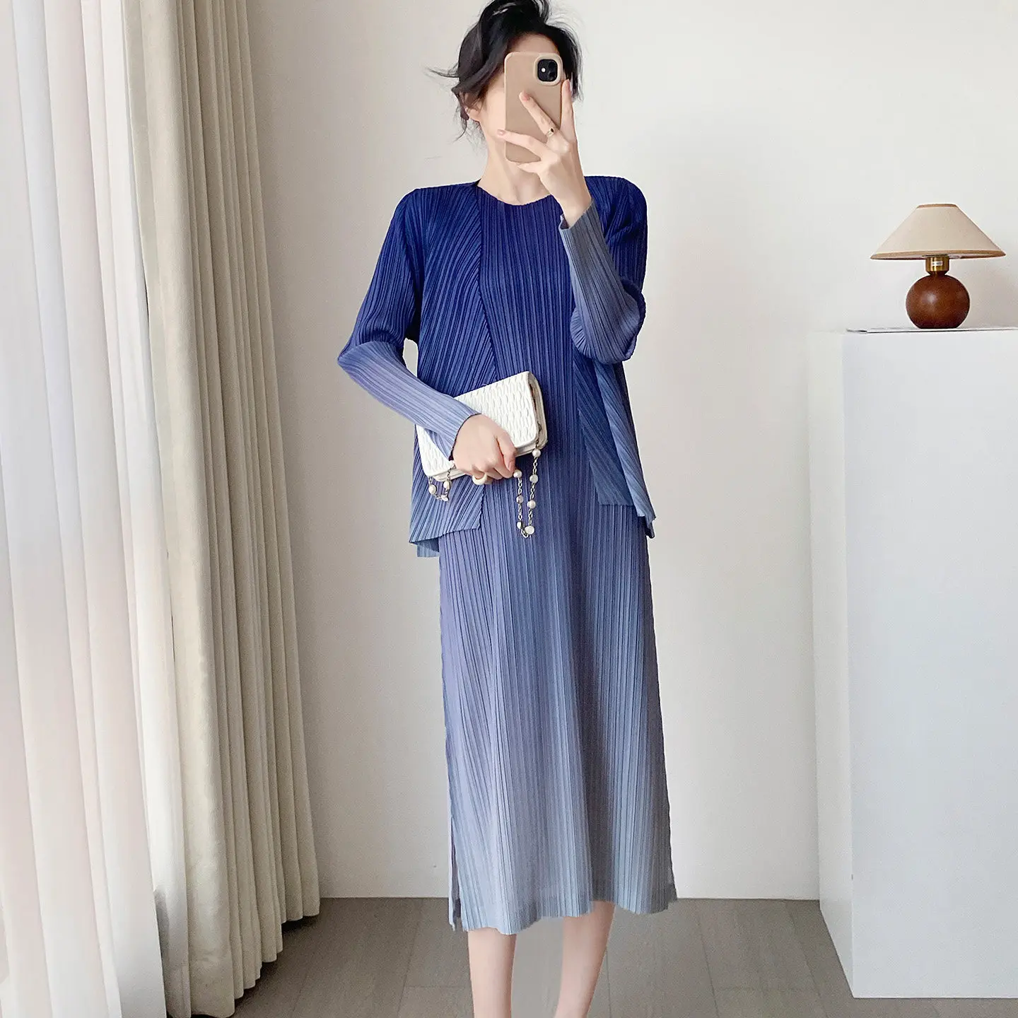 

Miyake Folds 2026 Spring and Summer New Fashion Gradient Color Dress Cardigan Two-piece Female Commuter Temperament Fashion Set