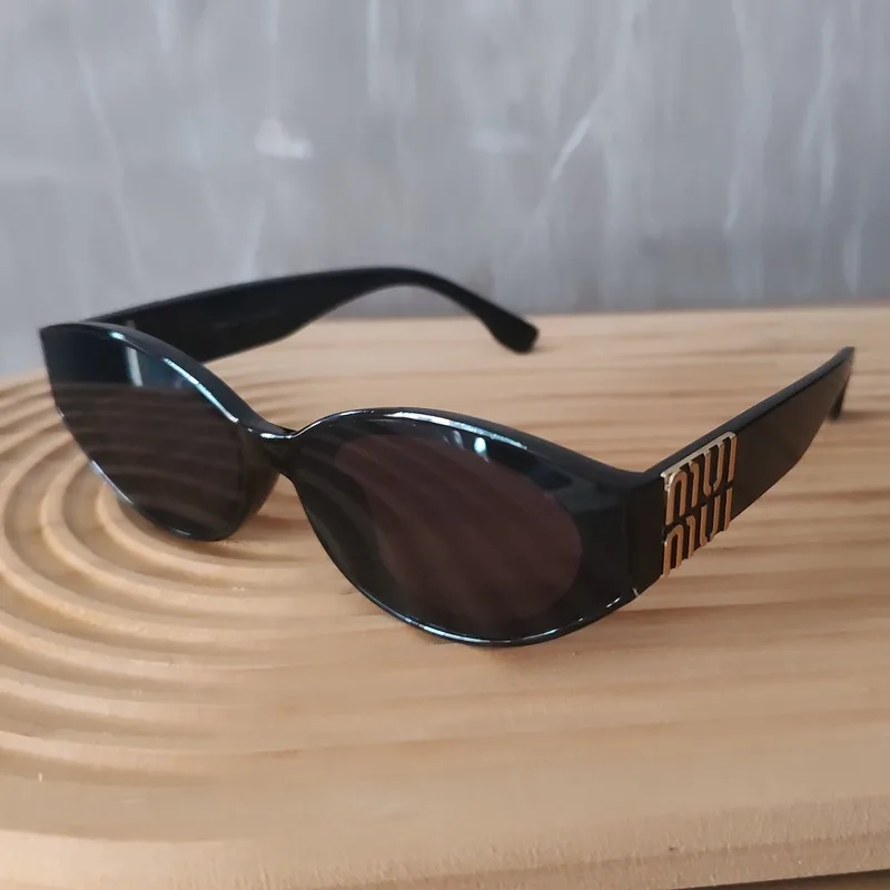 

Minimalist mm Fashion Sunglasses For Men And Women 2025 Luxury Brand Sun Glasses Unisex Oval Designer Shades UV400