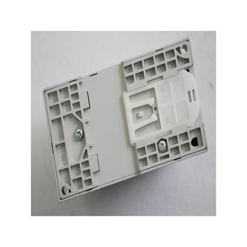 Controlador de equipos eléctricos Inversor VFD022E43A-M para delt