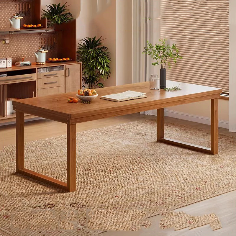 Biurko recepcyjne drewniane, organizery na komputer, estetyczne biurko w stylu skandynawskim, minimalistyczny design, meble biurowe, unikalne meble.