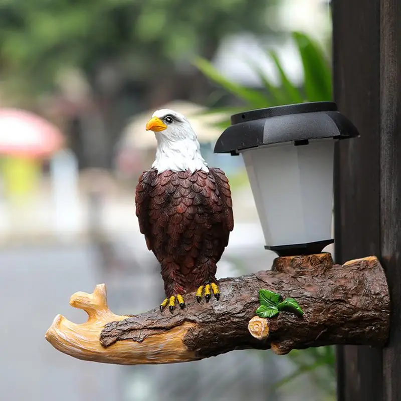 

Solar Garden Statue Realistic Resin Eagle Sculpture Solar Powered Garden Light Automatic Lighting Eagle Solar Light For Patio