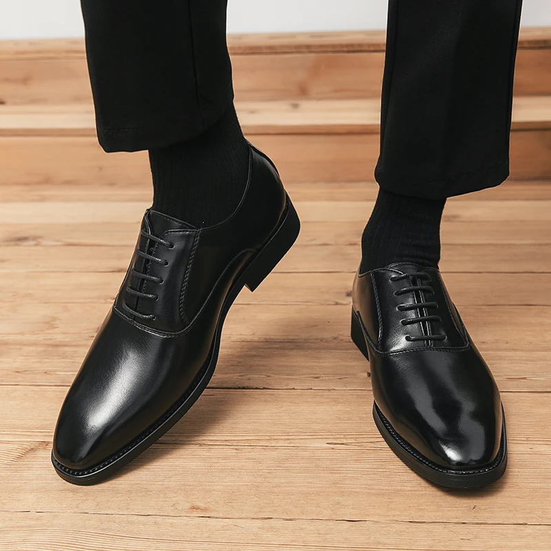 New Men's Shoes Business Pointy Dress Shoes Men's Derby Shoes Simple Leather Breathable Lace-Up Wedding Groom Shoes