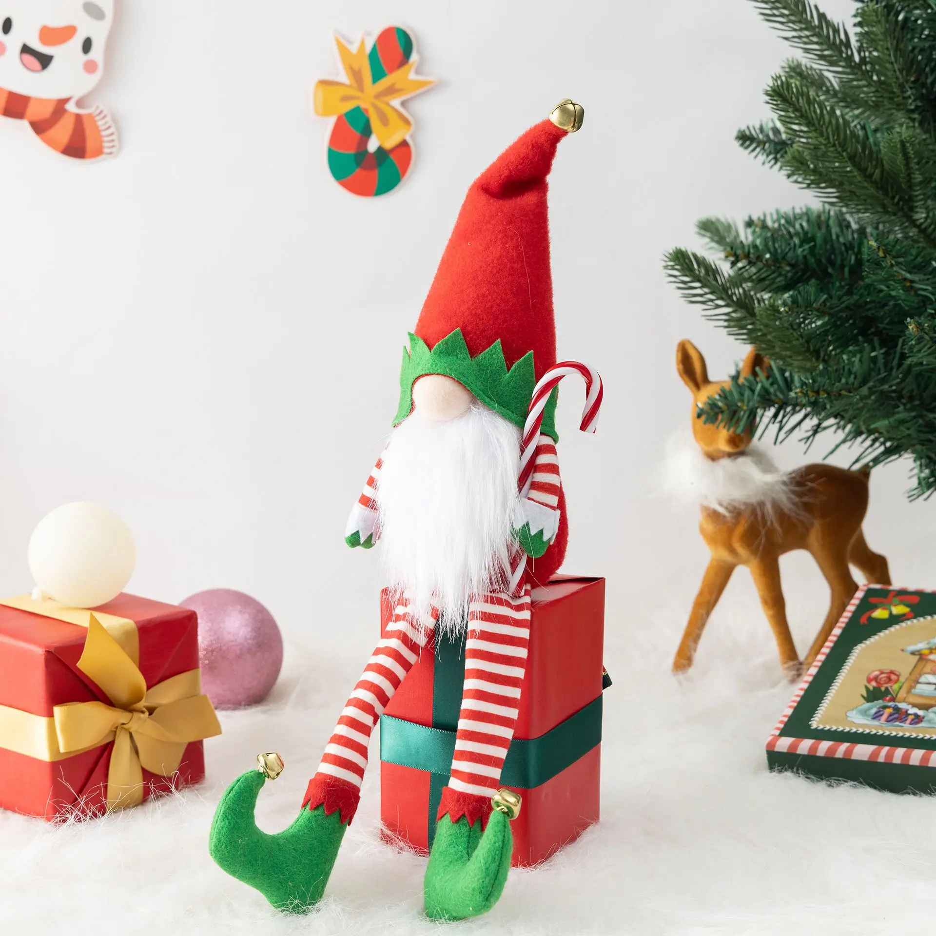 

Christmas Elf Dwarf Doll Ornaments Red and Green Color Scheme Can Be Used for Holiday Decoration