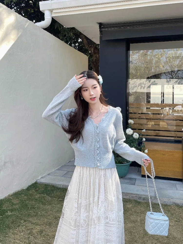 

MOBAI Handmade Knitted Wool V-ne Sweater Women's Spring New Gentle Sle Knitwear Waist-cinching Top Ladies Faion