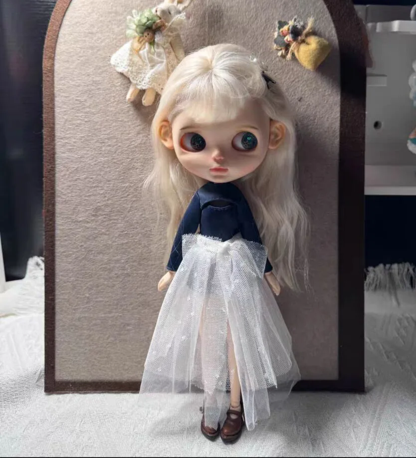 

2pcs vintage retro style 2025 Blythe/landoudou Hollow out dress+mesh skirt (Fit for Lulu,ymy24,Ob22,24,26,zone, Jenny)