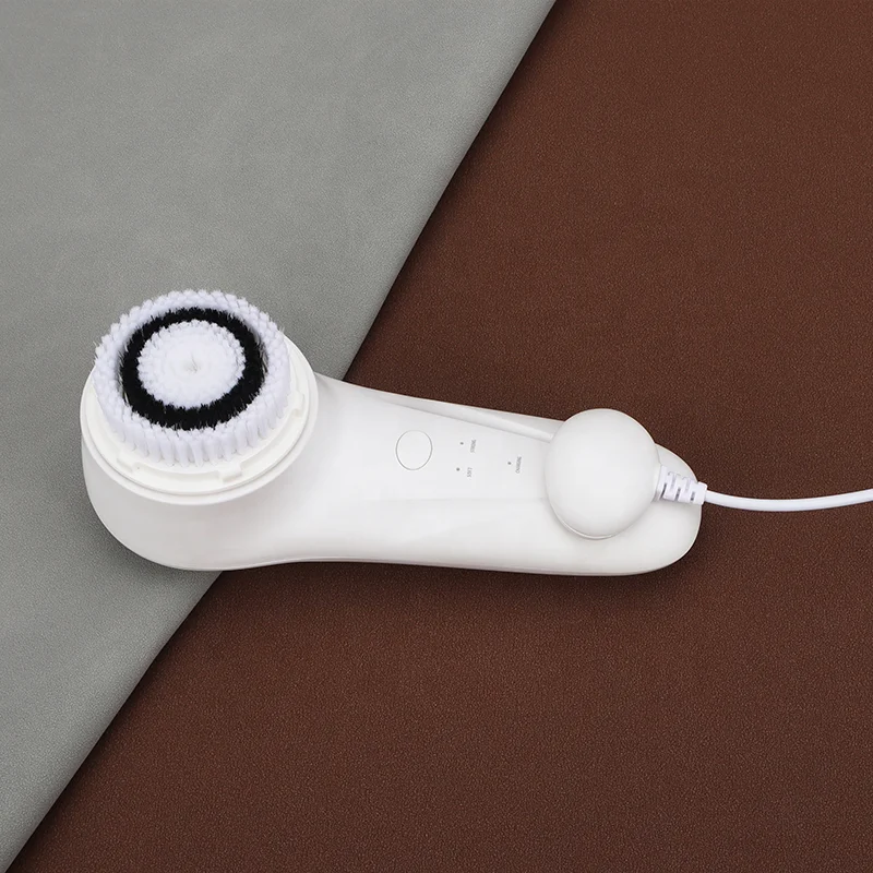Oplaadbare Sonic gezichtsreinigingsborstel Mee-eter verwijderaar Apparaat Exfoliators Waterdichte make-up verwijderaar Instrument Gezicht