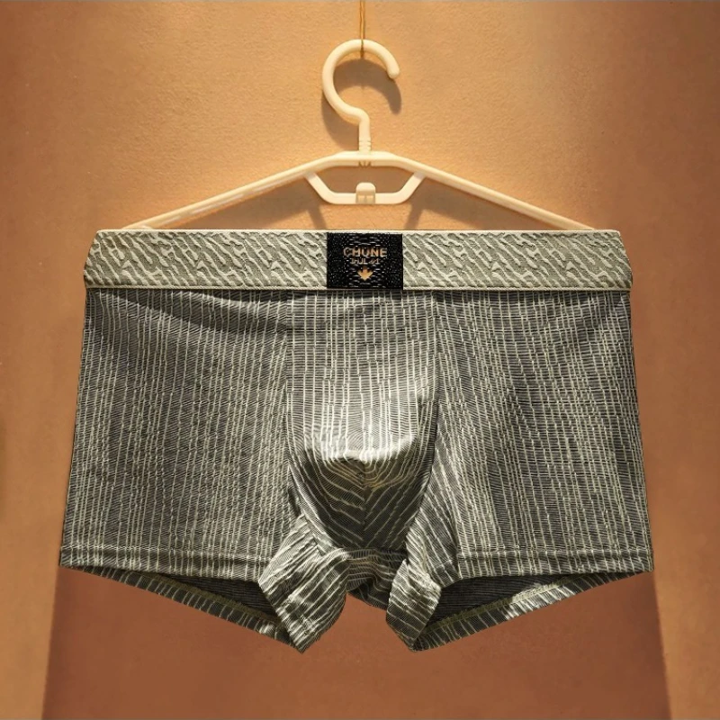 Sexy Cotton Striped Men's Underwear New Skin-friendly and Breathable Boxers Men's Mid-waist Sports Shorts Antibacterial Wicking
