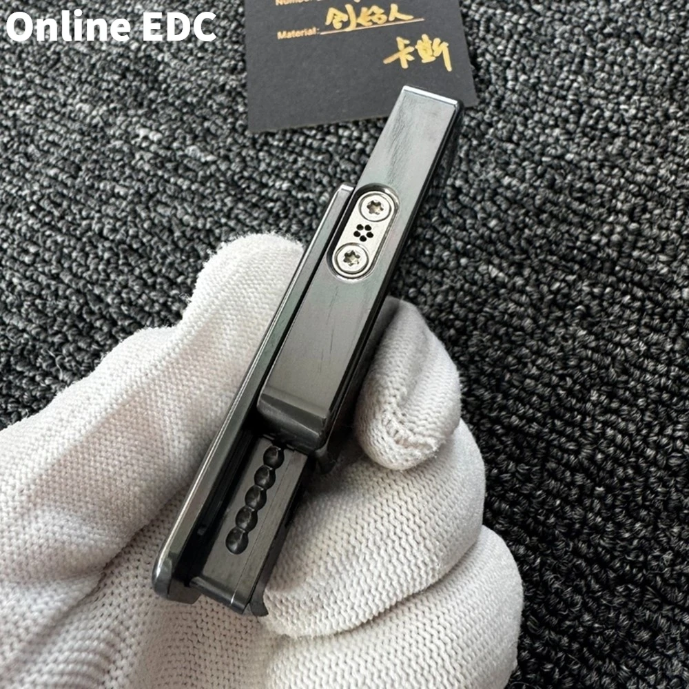ของเล่นคลายเครียด KASH EDC Zirc Polished Limited Edition 69 รุ่นสไลด์ ของเล่นฟิดเจ็ตสำหรับผู้ใหญ่ (มือสอง)