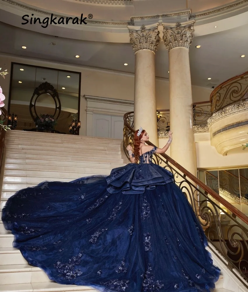فستان Quinceanera أسود رائع مزين بالكريستال والخرز قبالة الكتف فستان حفلة عيد ميلاد حلو 16 مخصص