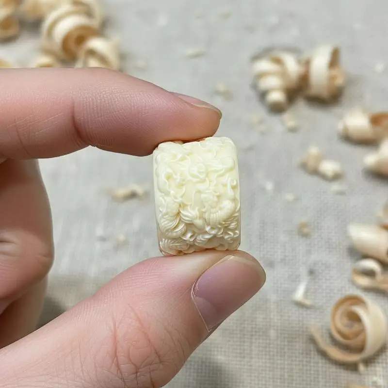 Ivory Fruit Carved Dragon Thumb Ring Exquisite Craft Details Oriental Jewelry For Daily Wear Collection And Traditional Gift Use