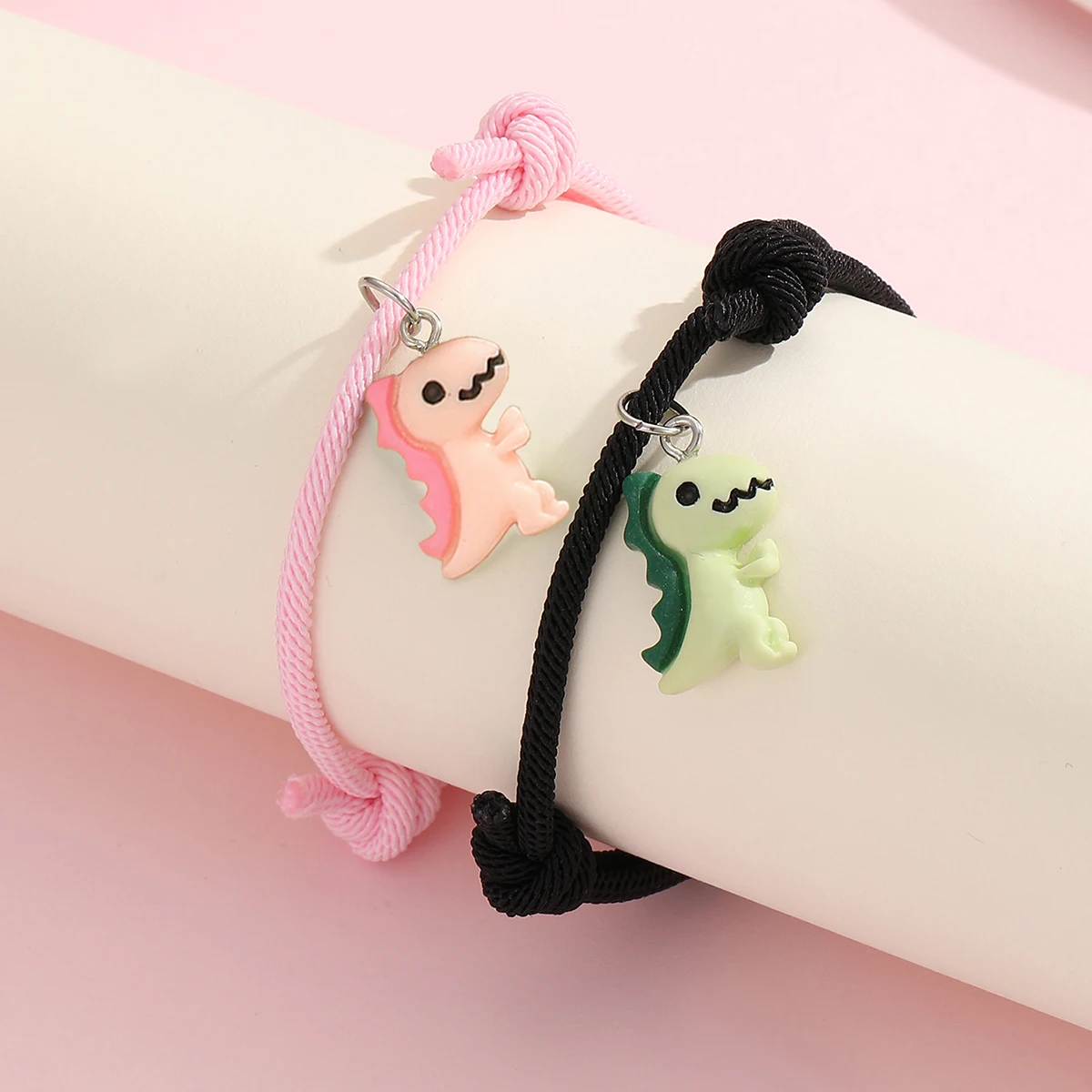 2-teiliges Set Leuchtendes Pfirsichherz Niedlicher Grüner Rosa Dinosaurier Anhänger Paar-Armband Modisches Handgewebtes Armband – Detail 1