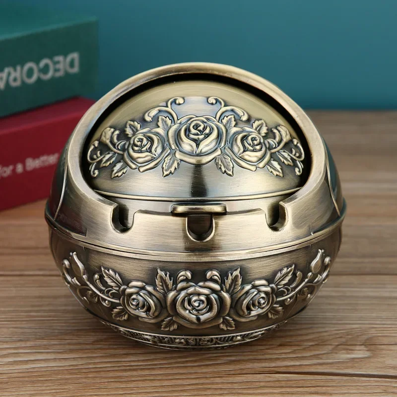 

Ashtray Ash Outdoor Ashtrays Holder Tray Lid Windproof Decorative Funny Stand Smokeless Indoor Metal Iron Vintage Fireproof Cool