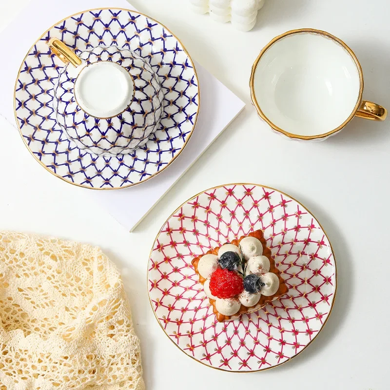 Gold Trim Porcelain Coffee Cup Geometric Grid Pattern Ceramic Cup Saucer Set for Latte Espresso Tea Afternoon Tea Home Decor