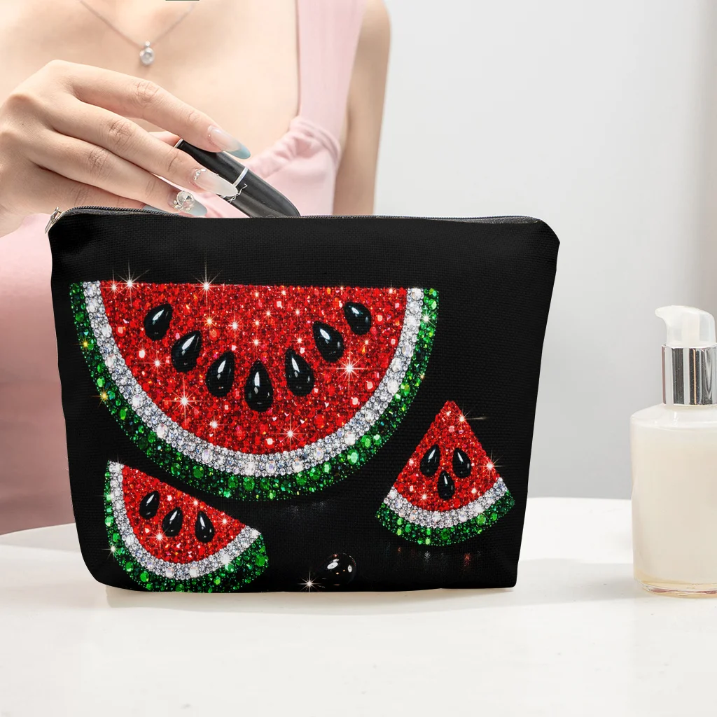 1 Piece Watermelon-Shaped Crystal Decorative Makeup Bag - Multifunctional Zipper Pouch for Women, Perfect Travel Zipper Storage Bag, Fun Birthday Gift