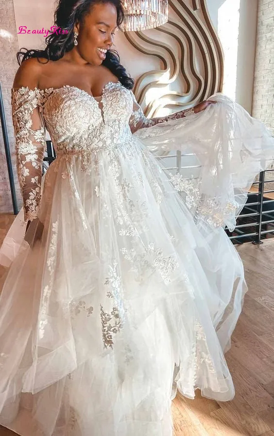 Off-Shoulder Lace Plus Size Wedding Dresses With Tiered Skirt V-Neck Long Sleeves Appliques Bridal Gowns African Robe De Mariée