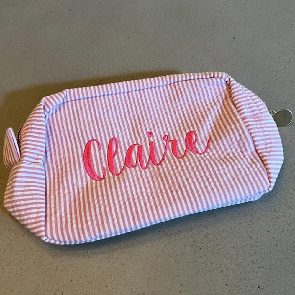 New Embroidered Name Cosmetic Bag Women\'s Makeup Case Personalized Bridesmaid Wedding Birthday Gifts Travel Toiletry Bag