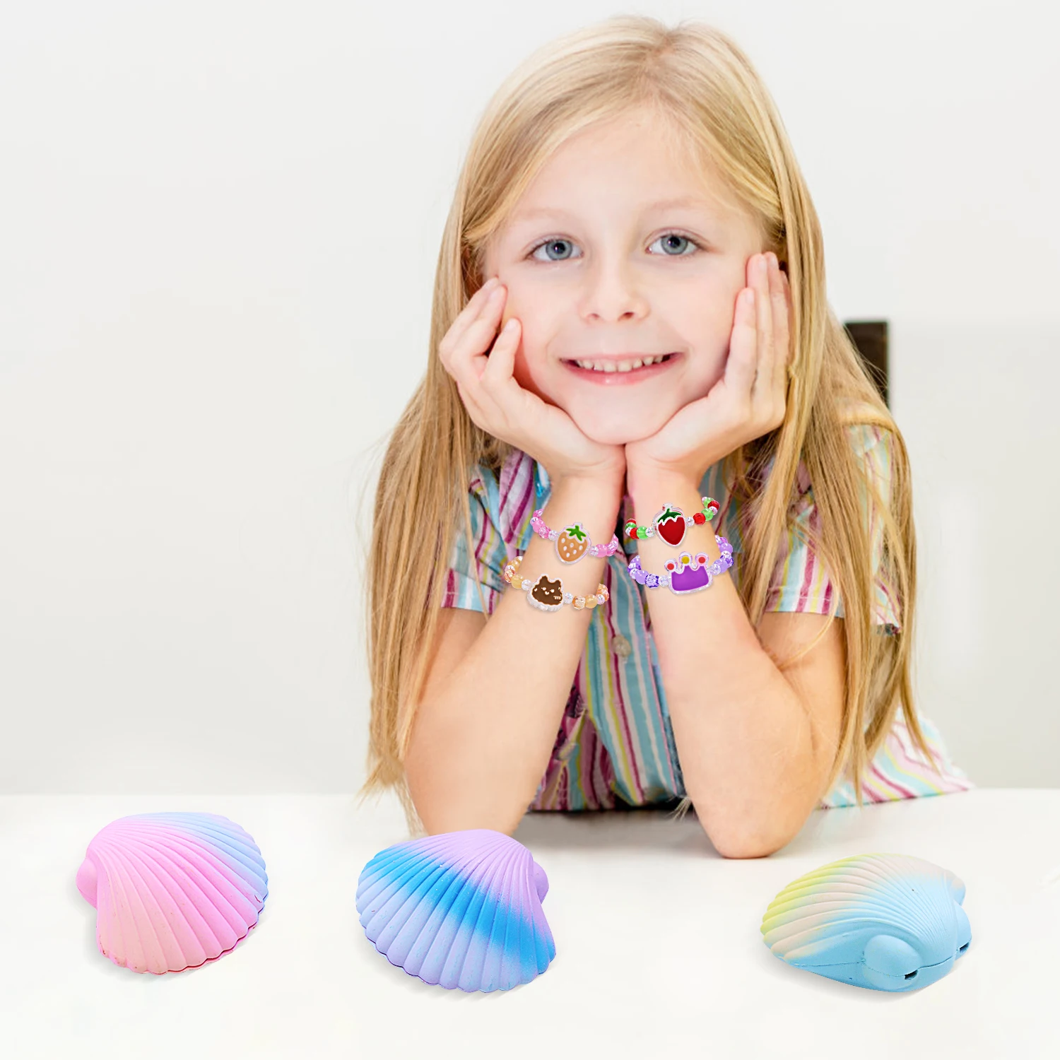 Soak in water, hatch shells, bracelet, fashionable girl bracelet, bracelet, bracelet, gift